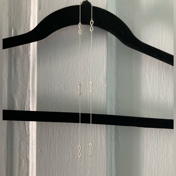 Tiffany and Co.’s Infinity Endless Necklace - Picture 5 of 11